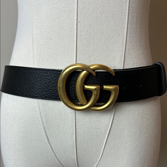 Gucci GG MARMONT WIDE BELT. Black with gold buckle. - Picture 1 of 6